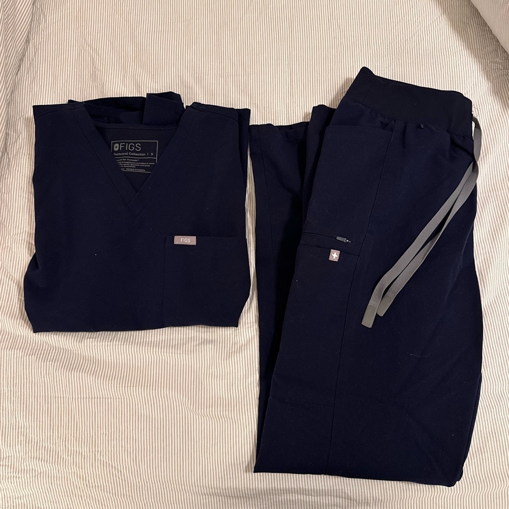 Figs Navy Blue Set